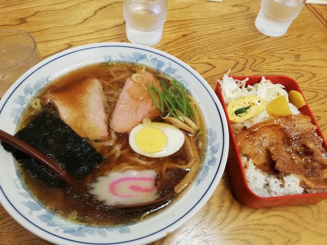 お弁当のオプションは慎重に選んでください、胃袋とようく相談して。_秀佳亭