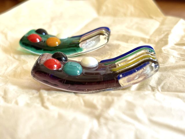 横から見た図。厚みもあってしっかりしています。_izumi glass studio