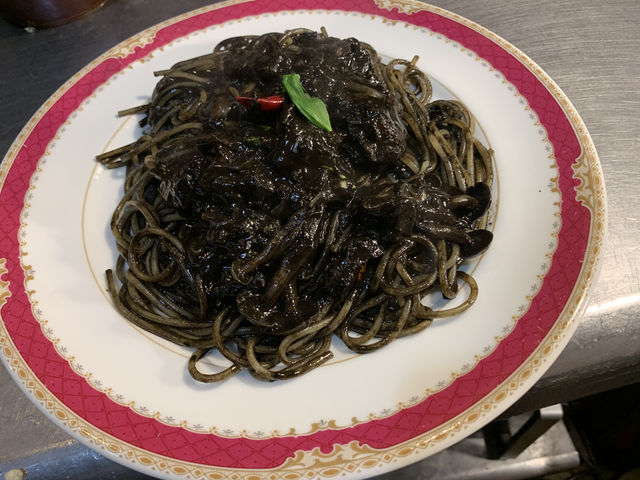 いかすみのパスタ1400円_ビストロ・ド・ラペ