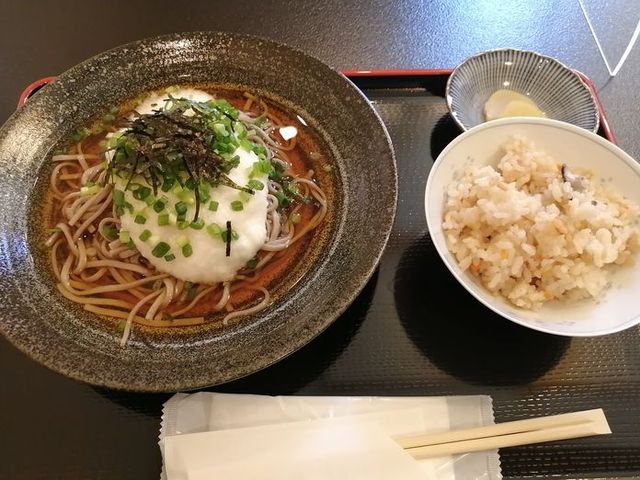 とろろそばとかやくごはん_播磨