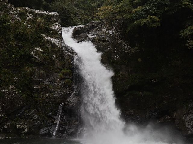 Yanwenliさんの清納の滝の投稿写真2