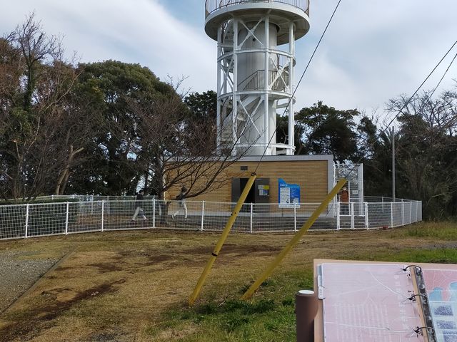 初島灯台_初島