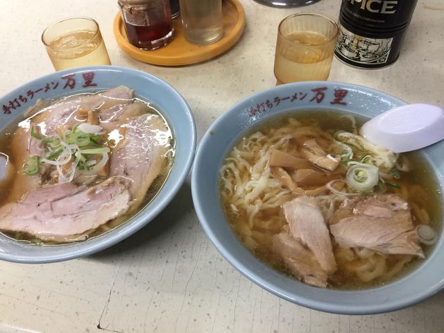 旧店舗のラーメン_手打ラーメン 万里