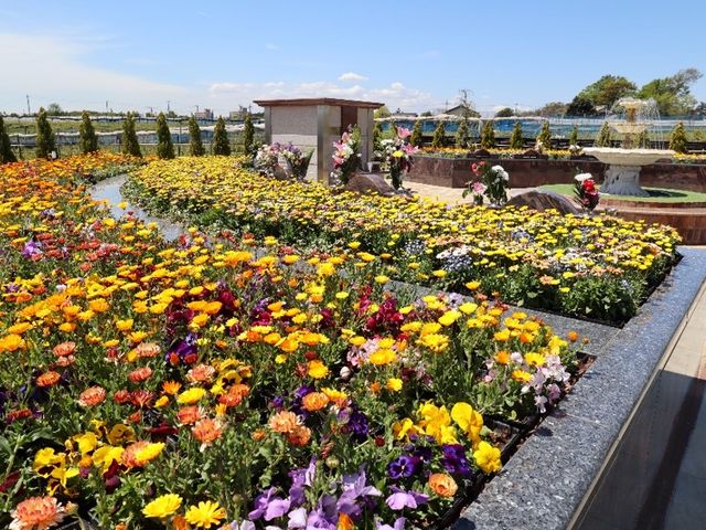 ガーデニング式永代供養墓「花の区」_サニープレイス松戸