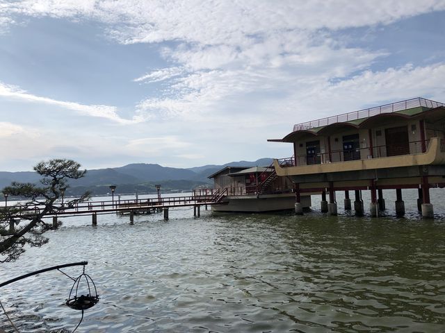 上下の建物で男女分かれてる_望湖楼