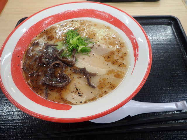 マー油とんこつラーメン_長崎自動車道川登サービスエリア川登レストラン上り線