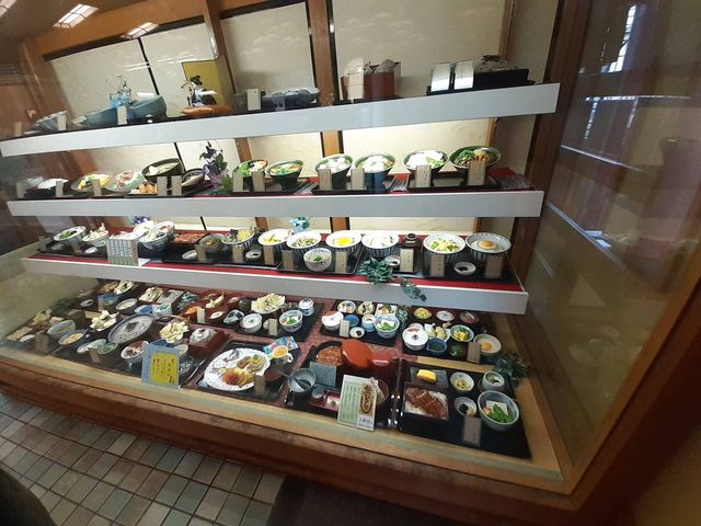 どれにしようか悩みます_鶴喜そば唐崎店
