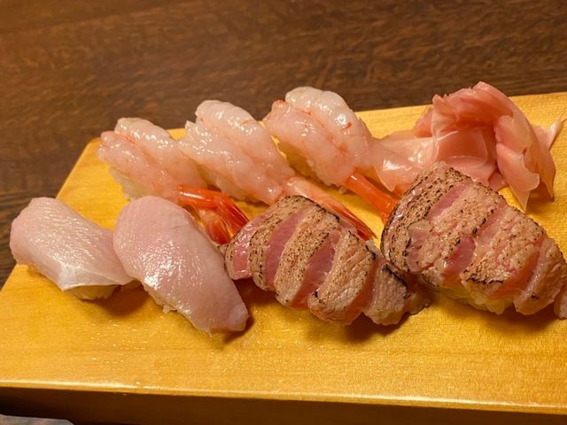 大トロ炙り最高!_吉野寿司