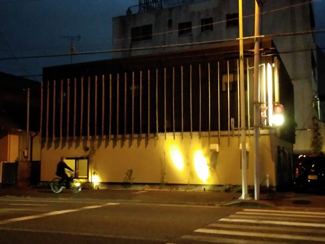 駅南のお店です_海どん