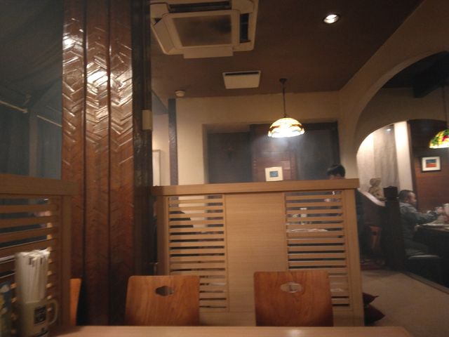 お店はゆったりとしています。座敷席だったのが少し残念でした。_平和園・白石店