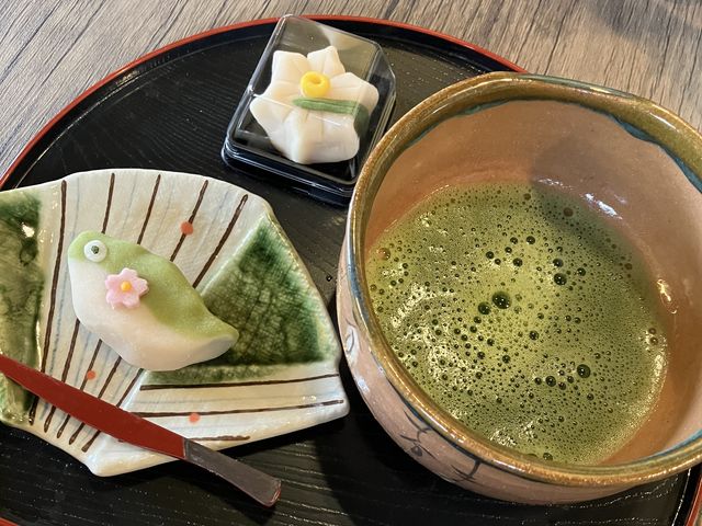 お抹茶といただく。最高!!_和〜くショップ甘美(canbe)