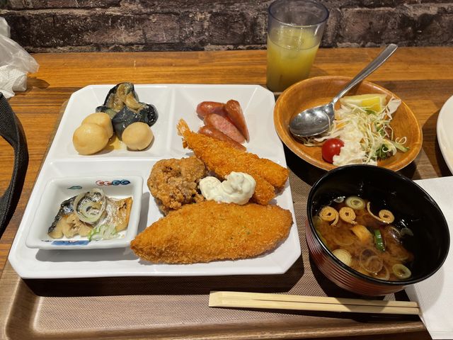 このボリューム!種類!満足です。_ダイニング四季彩
