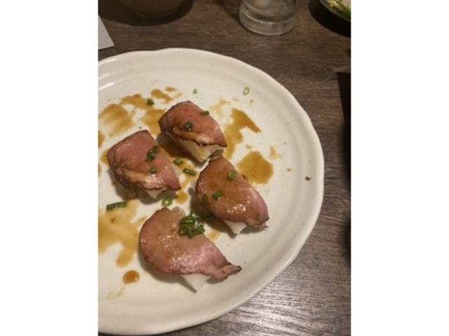 ネットの写真と全然違いガッカリしかありませんでした。_権兵衛 川越店