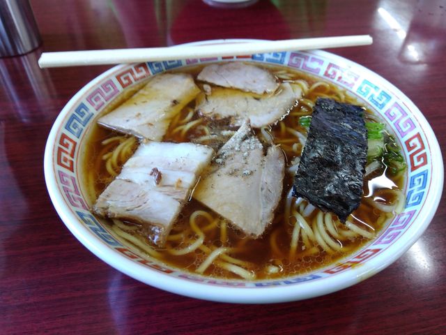 中華そば。シンプルですがスープの甘みが美味です。_大橋