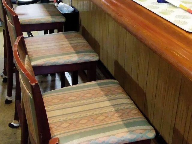 カウンター席_ちゅらさん