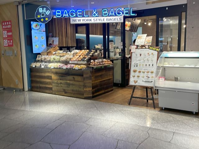 外観、イートインスペースあり_BAGEL&BAGEL エスパル仙台店
