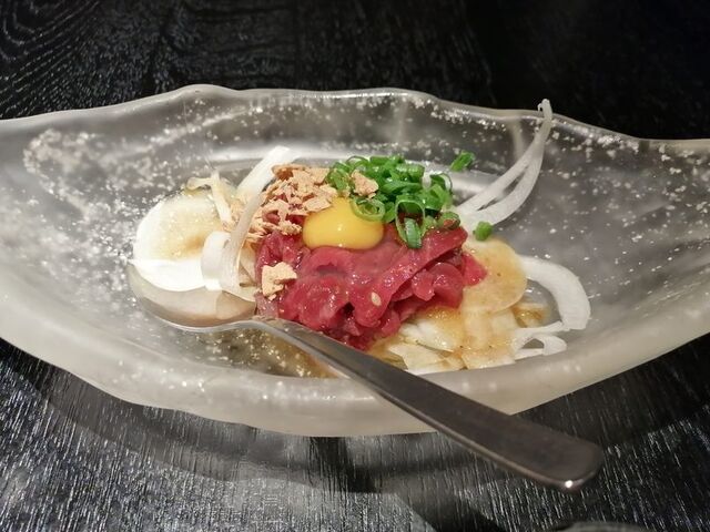 馬肉のごま塩ユッケ_くいもの屋 わん JR奈良駅前店