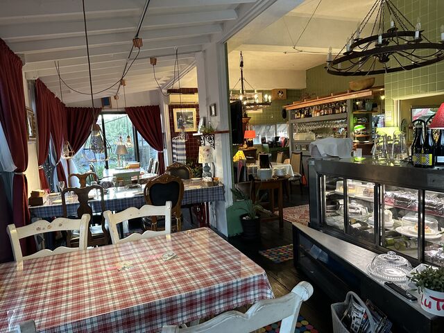 店内_ブルートズ・カフェ