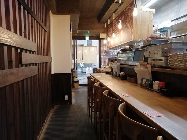 カウンター_和いんと日本酒 kuriya