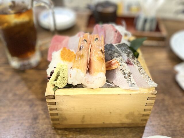 鮮度抜群!_大漁酒場 魚樽 袋町支店