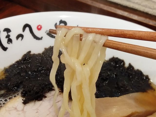 中細麺_らーめん ほっぺ家
