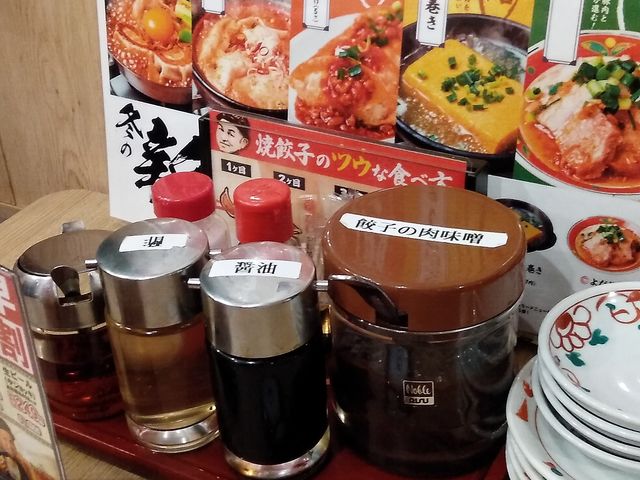 テーブルセット_餃子のたっちゃん 銀天街店