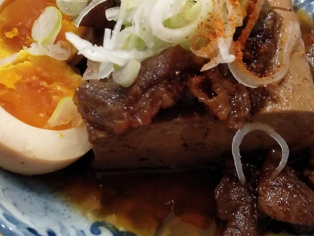肉豆腐、煮玉子入り・723円_餃子のたっちゃん 銀天街店