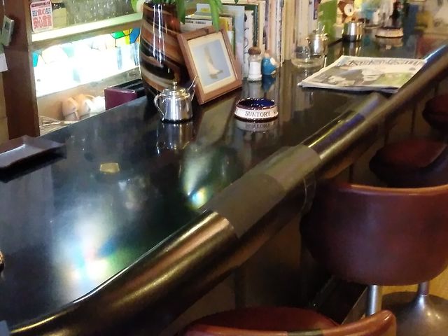 カウンター席_めるへん