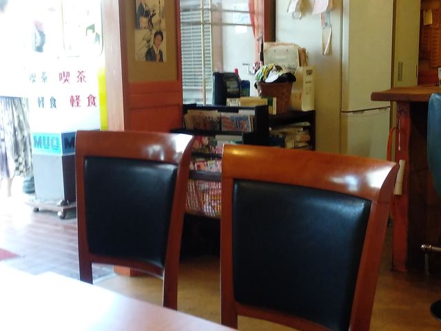 テーブル席_味千園