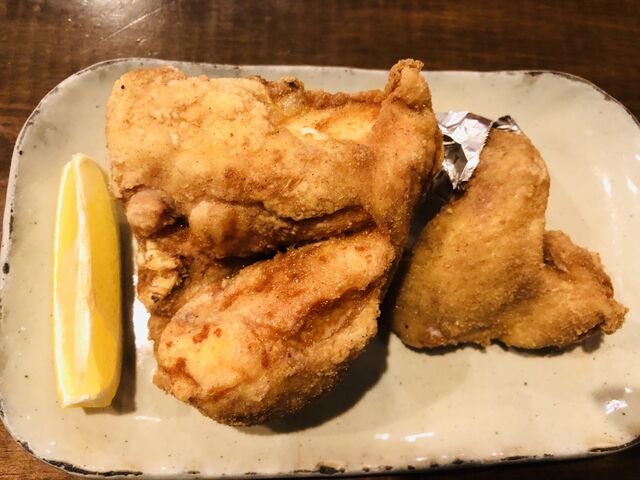 熱々の唐揚げ!ビールとあいます。_明治庵