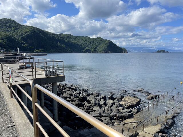 スロープから海に入れます!_伊豆マリンサービス