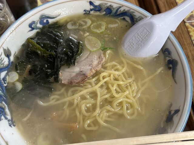 チャンピオンの塩ラーメンさん_ぶんぶく茶釜ラーメン館