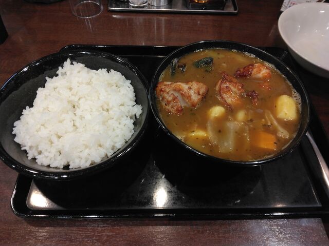 とってもおいしい「ローストチキンスープカレー」です。_カレーハウスココ壱番屋妙典駅店