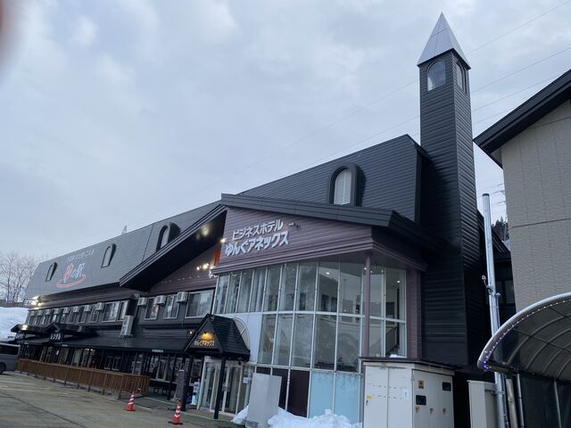 お風呂の入り口は向かって右の建物です_ゆんぐアネックス