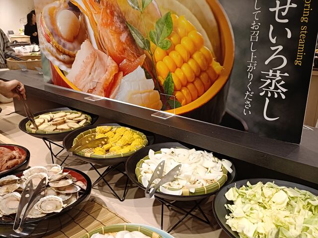 卓上でのせいろ蒸し。ホタテが一番うまかった。_大江戸温泉物語 Premium 下呂新館