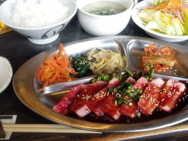 カルビランチ・1,430円_南大門