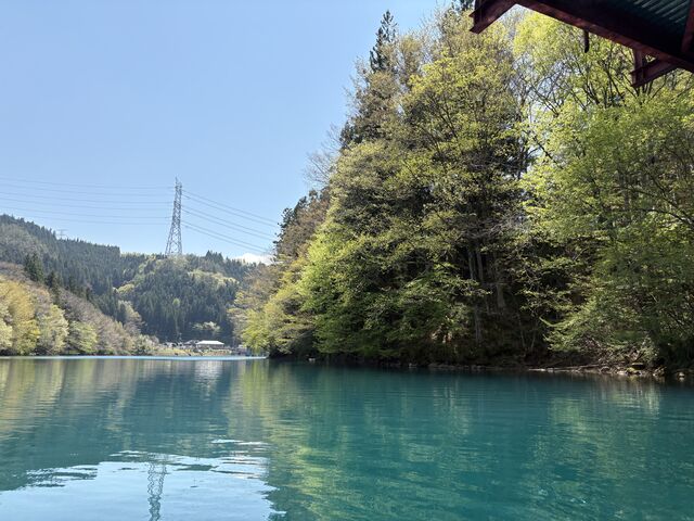 カヌーから見る四万ブルー最高_FEELGOOD CANOE TOURS