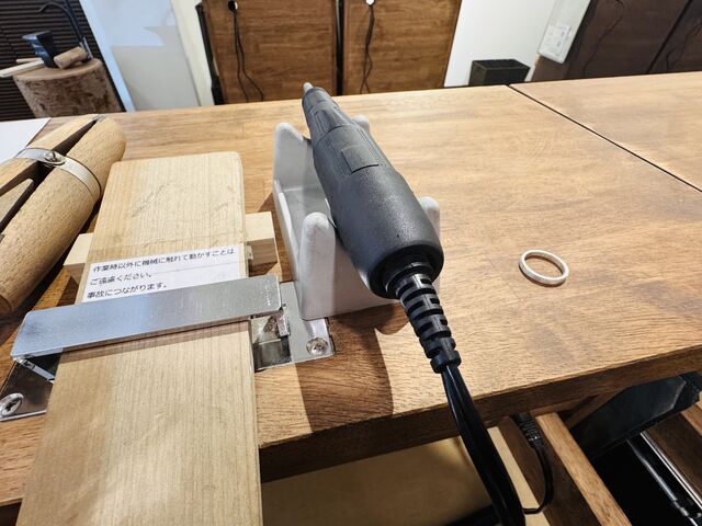 作業中_アカネス横浜