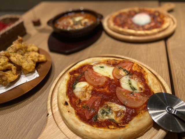 焼きたてのピザが美味しかったです_CRAFT BEER&WINE 845 ハシゴ 郡山駅前店