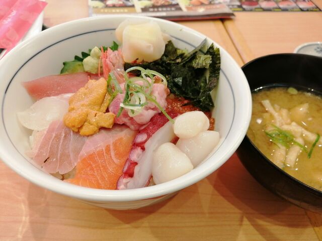 豪華十種丼_目利きの銀次 徳山みゆき口駅前店