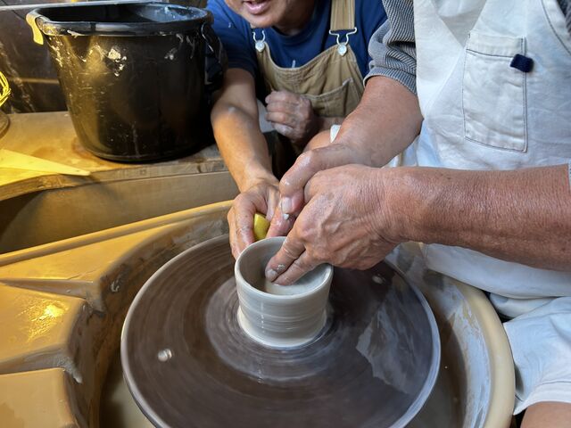 父の太い指でも作れます。_野良窯