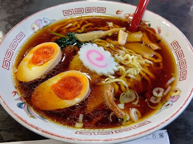 味玉ラーメン_かづ枝食堂