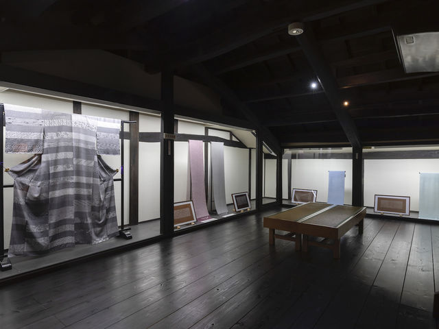 卯立の工芸館2Fギャラリーでの展示風景
_越前和紙の里 卯立の工芸館