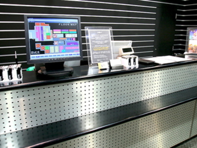 インターネット&マンガ喫茶 DiCE 相模大野モアーズ店の写真1