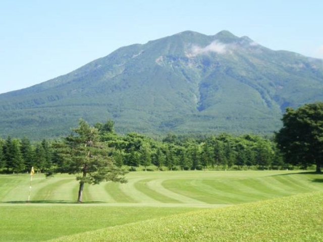 津軽カントリークラブ百沢コースの写真1