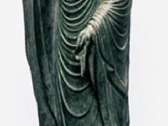 銅造阿弥陀如来立像の写真1