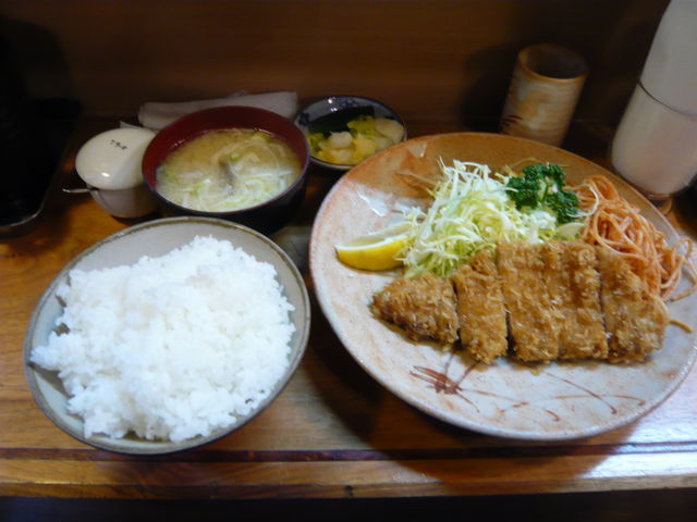 とんかつ富貴
