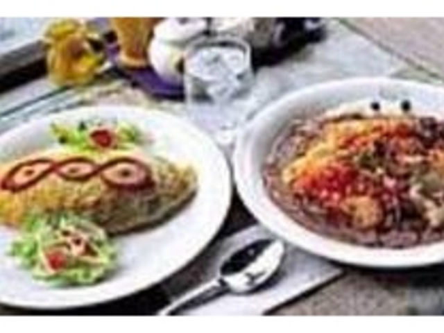 全てが楽しい、元気になるカレーの数々_カレーハウスじゃがいも
