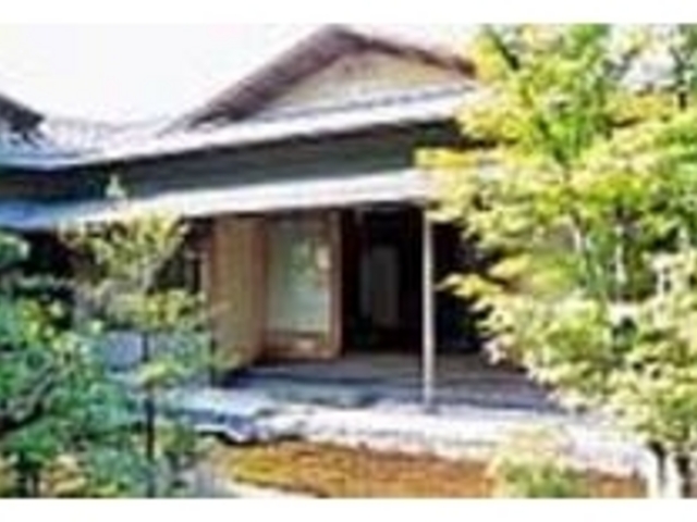 ロケーションも良い純和風の店構え_甲賀の里錦茶屋