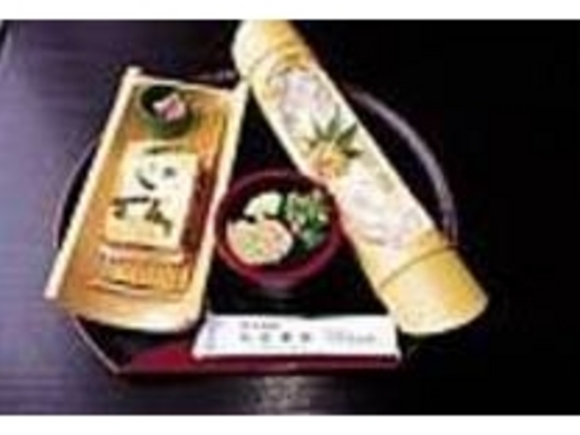 うどんは冷やとあったかいものを選べる_白為旅館(御食事処しらため別館)